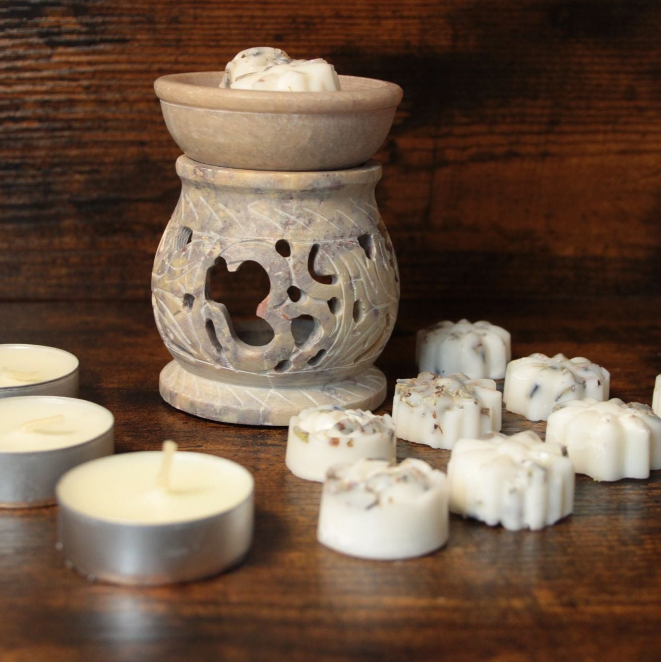 Kit de Aromaterapia con Quemador de Esteatita Gris y Ceras Derretibles