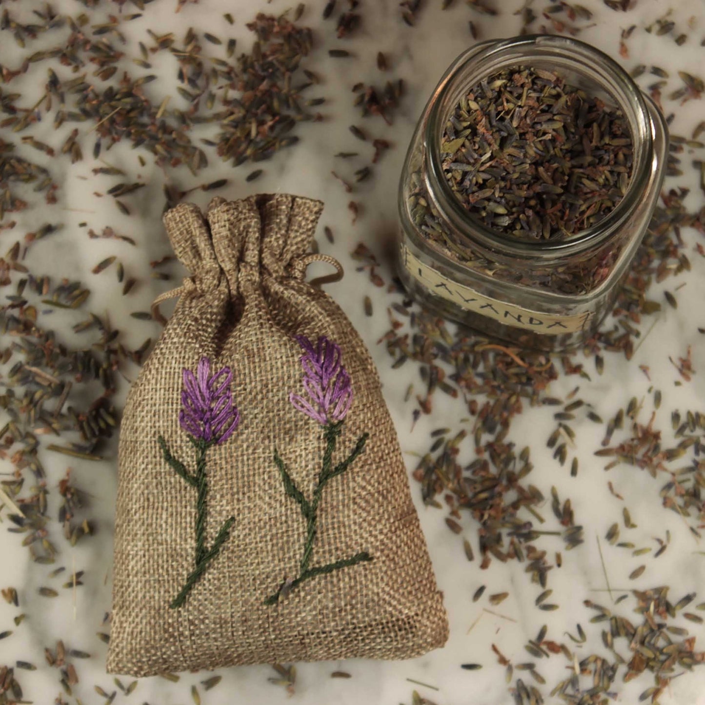 LAVENDER bag made of linen and hemp, embroidered and sewn by hand. Own harvest, Galicia. Calm, helps with insomnia, anxiety and stress